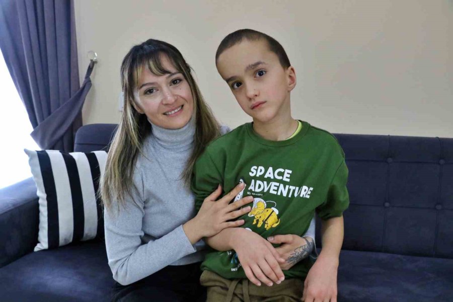 Annenin Özel Çocuğu İçin Eğitim Çırpınışı