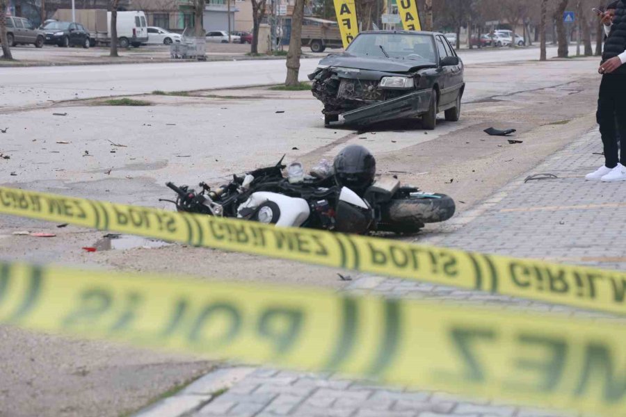 Konya’da Bayram Günü Yaşanan Kazada Ağır Yaralanan Motosikletli Genç Kurtarılamadı