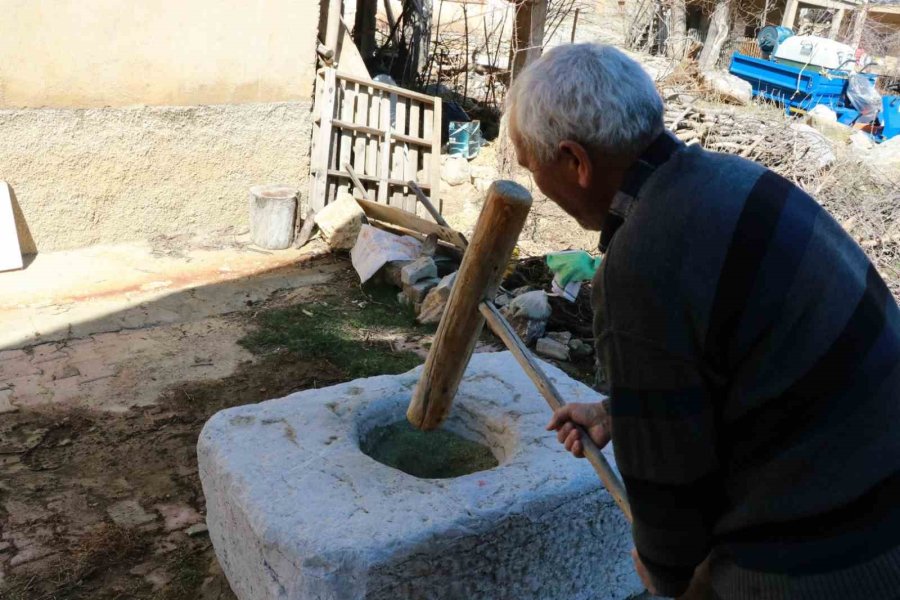 Asırlık Dibek, Köyün Ortak Mirası Oldu