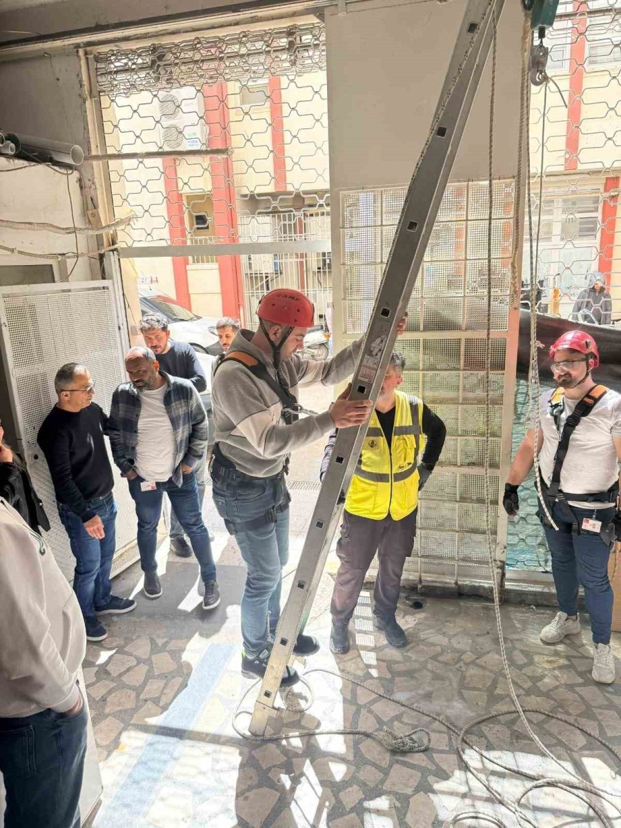 Hastane Personeline Yüksekte Çalışma Güvenliği Eğitimi