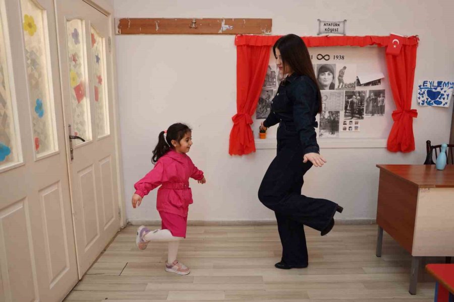 Mersin’de Çocuklara Gelişim Taraması Hizmeti Başladı