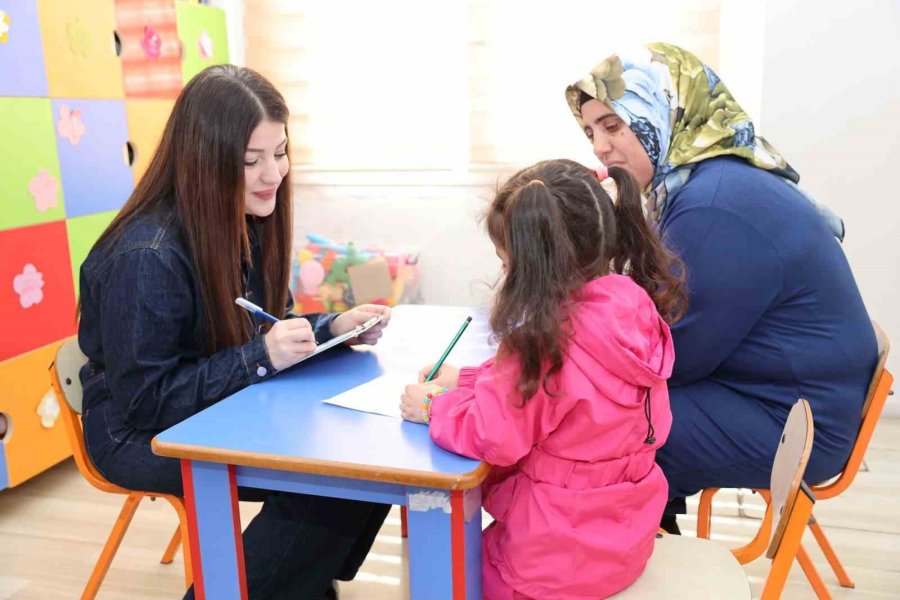 Mersin’de Çocuklara Gelişim Taraması Hizmeti Başladı