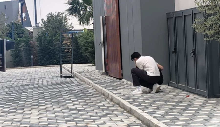 Lüks Dairedeki Yangın Ev Sahibini Ağlattı