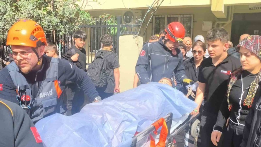 Foseptik Çukuruna Düşen 10 Yaşındaki Çocuk Operasyonla Kurtarıldı