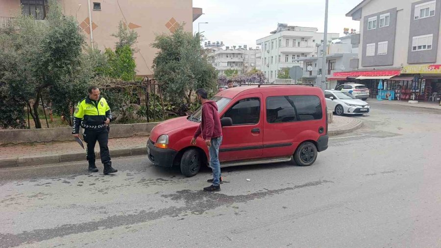 Yayanın Aracın Altında Kaldığı Kaza Kamerada