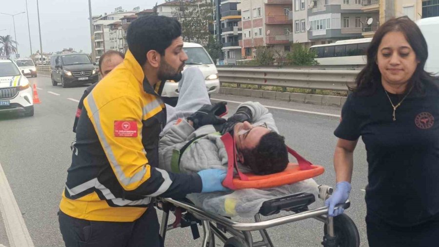 Kazanın Ardından Şoka Girince Hastaneye Kadar "ben Nasıl Kaza Yaptım" Diye Sordu