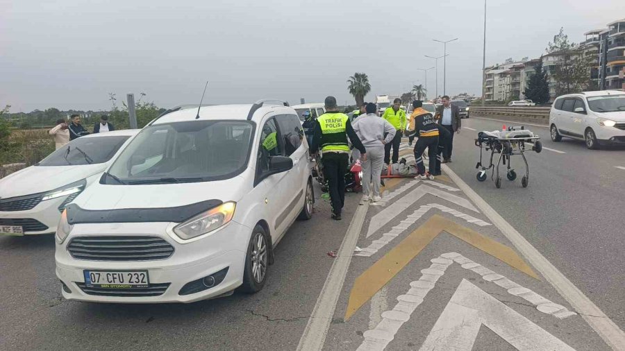 Kazanın Ardından Şoka Girince Hastaneye Kadar "ben Nasıl Kaza Yaptım" Diye Sordu
