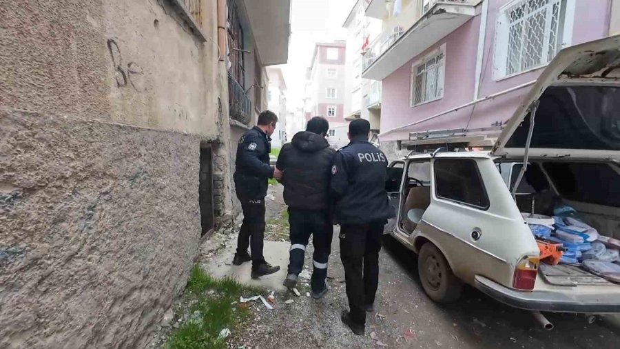 Kaza Yapıp Kaçan Sürücüye 450 Bin Lira Ceza