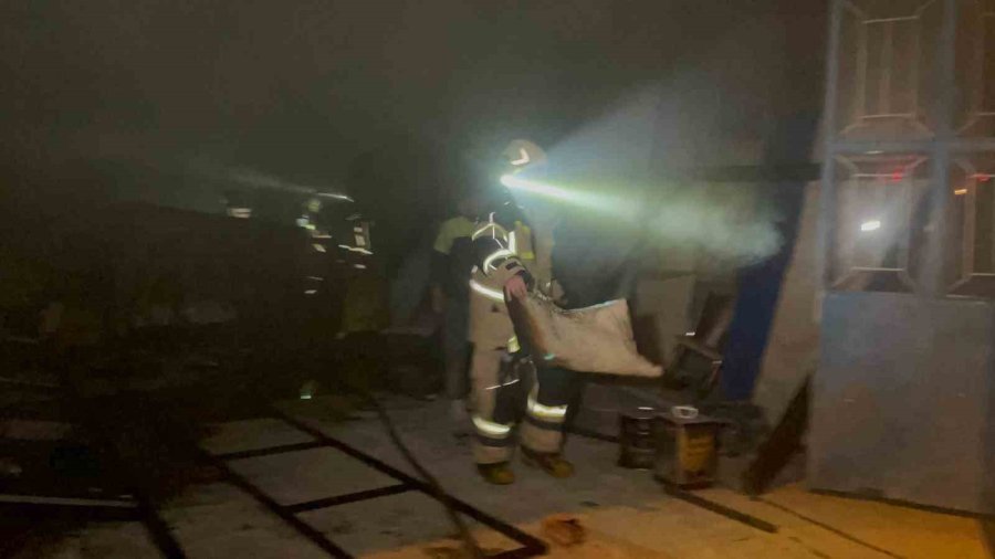 Karaman’da Spiral Makinesinden Çıkan Kıvılcımlar Yangın Çıkardı