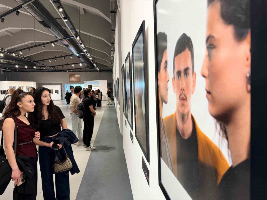 Kepez’de Akdeniz Üniversitesi Mezunu Genç Sanatçıların Objektifinden Hayat Sergisi