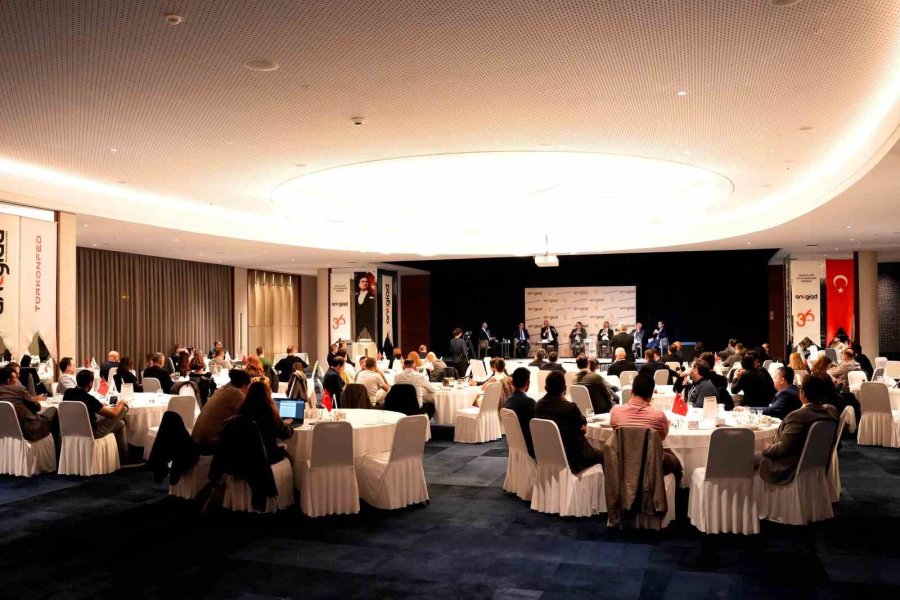 Antgiad Başkanı Ercan Yavaş: "barış Varsa Turizm Vardır"