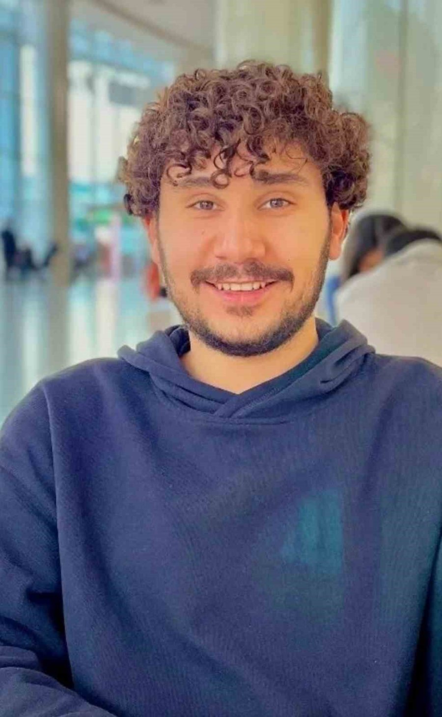 Can Pazarının Yaşandığı Sahilde Boğulan Genç Yüzündeki Egzama İçin Denize Girmiş