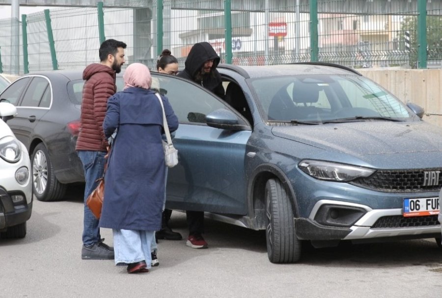 Trafik Kazasında Hayatını Kaybeden Küçük Çocuğun Cenazesi Teslim Alındı