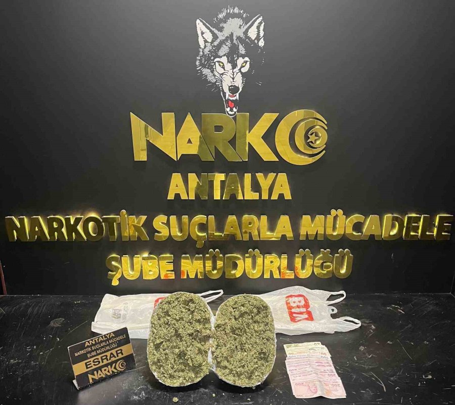 İl Emniyet Müdürünün Yönettiği Operasyonda Çok Miktarda Uyuşturucu Madde Ele Geçirildi