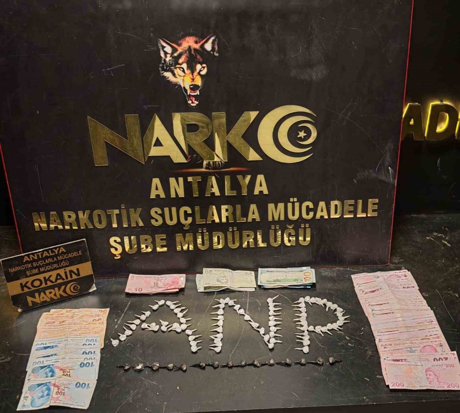 İl Emniyet Müdürünün Yönettiği Operasyonda Çok Miktarda Uyuşturucu Madde Ele Geçirildi