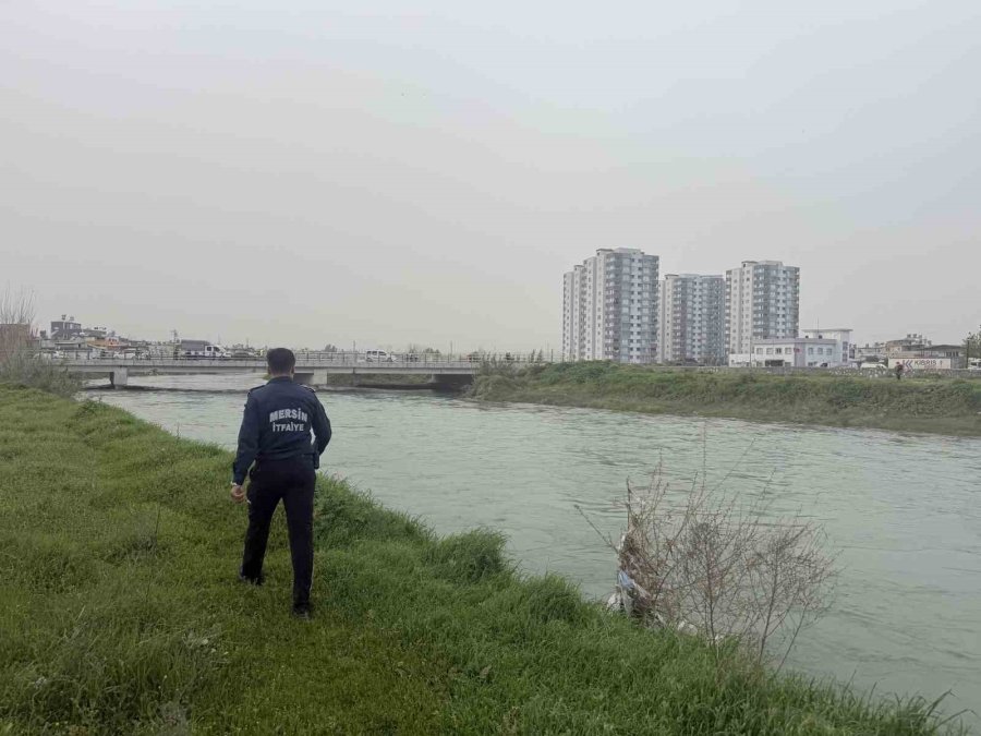 Tarsus’ta Suya Atlayan Çocuk Kayboldu: Arama Çalışması Devam Ediyor