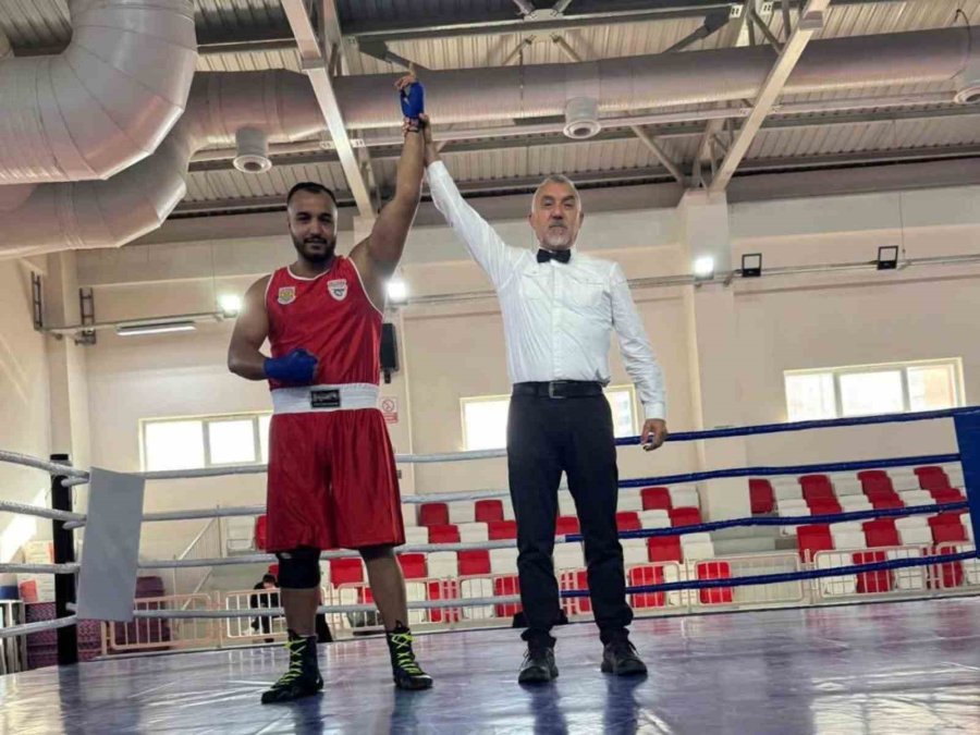 Tarsus Gelecek Spor Kulübü Dört Branşta Başarı Elde Etti