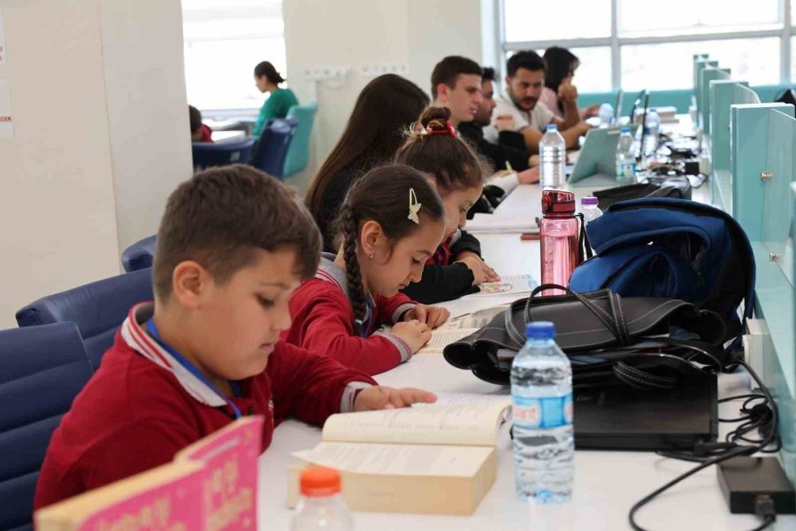 Alkü’de Kütüphane Haftası Etkinliklerle Kutlandı