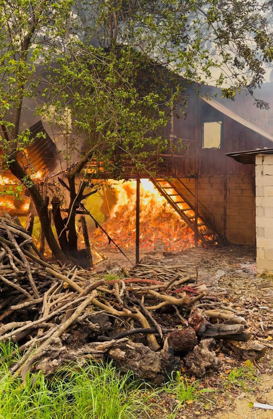 Alanya’da Müstakil Ev Yangını Korkuttu