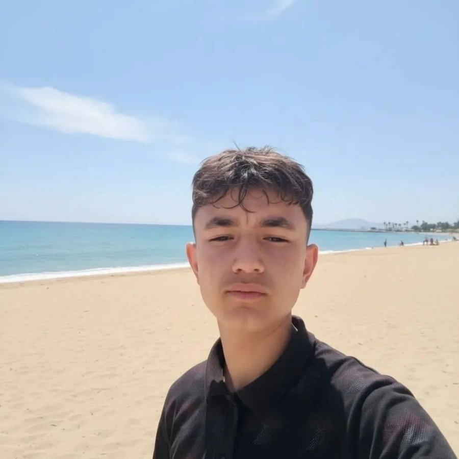 Feci Kazada Hayatını Kaybeden Gençlerin Cenazeleri Gözyaşları İçinde Teslim Alındı