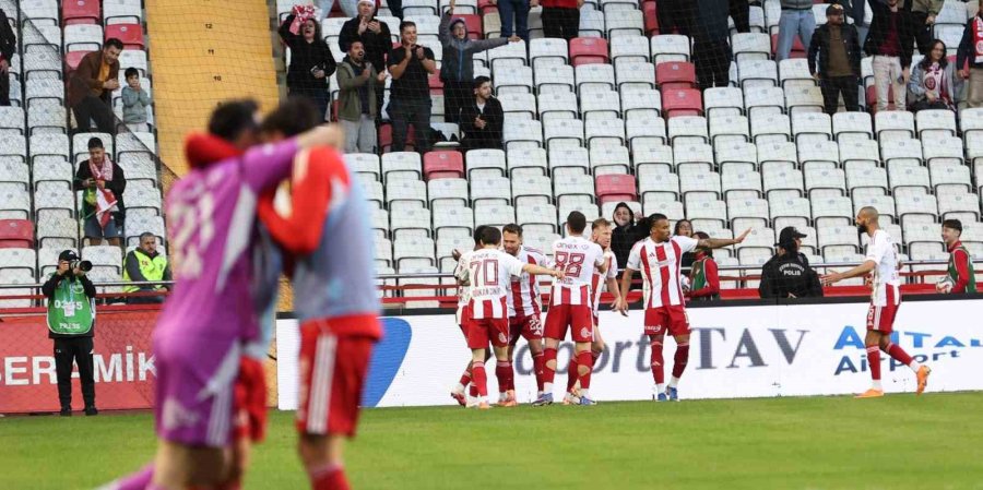 Trendyol Süper Lig: Antalyaspor: 3 - Eyüpspor: 0 (maç Sonucu)