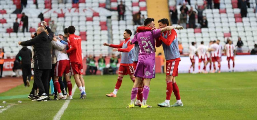 Trendyol Süper Lig: Antalyaspor: 3 - Eyüpspor: 0 (maç Sonucu)