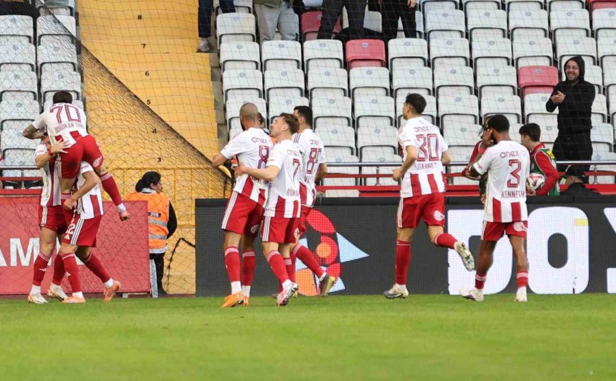 Trendyol Süper Lig: Antalyaspor: 3 - Eyüpspor: 0 (maç Sonucu)
