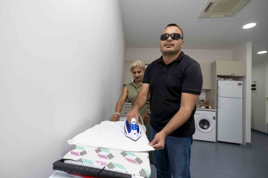 Mersin’de Engelsiz Yaşam İçin Kapsamlı Destekler Sürüyor