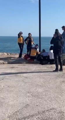 Ambulans Kapatılan Yol Sebebiyle Olay Yerine Ulaşamadı, Kalp Krizi Geçiren Vatandaş Botla Kurtarıldı