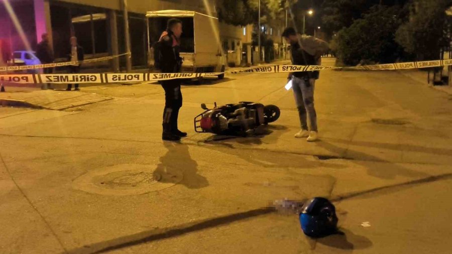 Antalya’da ’taralı’ Kavga: 1 Yaralı