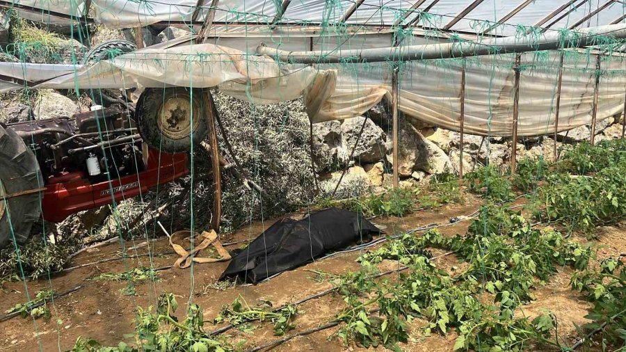 Alanya’da Traktör Sürücüsünün Cenazesi Yakınlarına Teslim Edildi