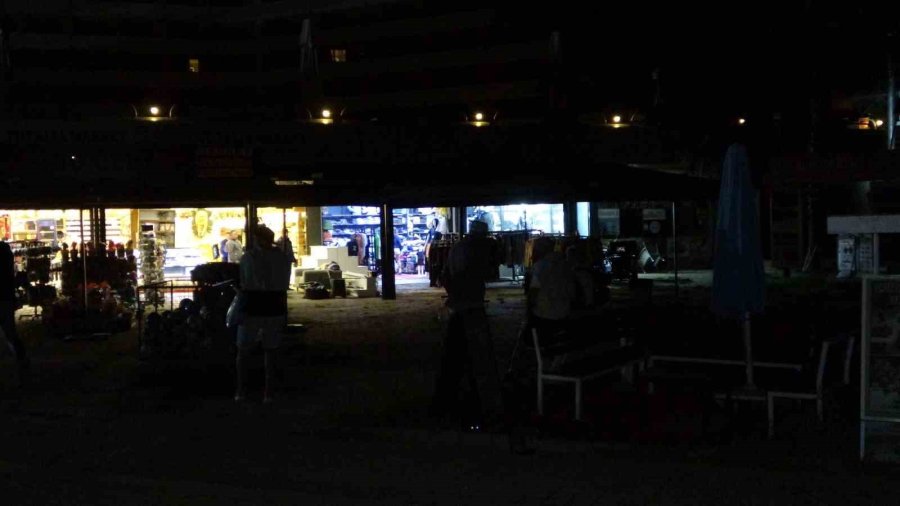 Turizm Merkezinde Esnafın Karanlık Yol Sitemi