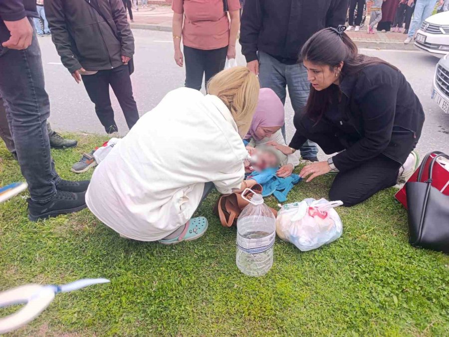 Antalya’da Yürekleri Ağza Getiren Kaza: Aniden Yola Fırlayan 5 Yaşındaki Çocuğa Otomobil Çarptı