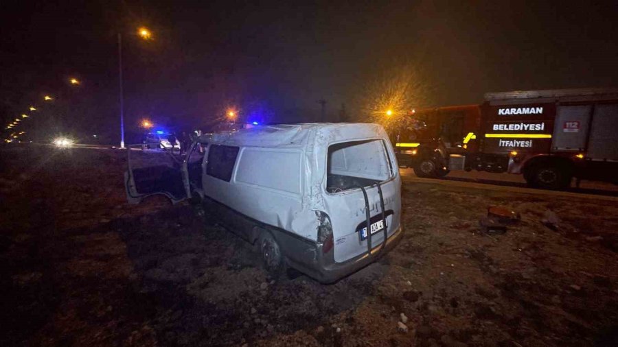 Karaman’da Takla Atan Panelvandaki 2 Kişi Ölümden Döndü
