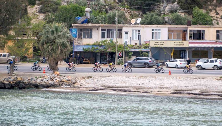 Tour Of Mersin’in İlk Etabı Anamur’dan Başladı, Sporcular 118 Kilometre Pedalladı