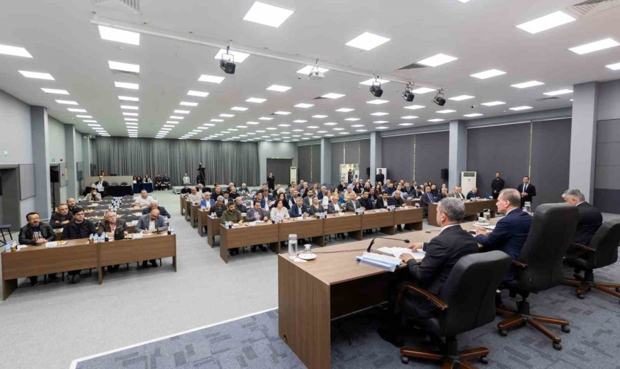 Başkan Seçer: "kentin Refahını Artırmak İçin Çalışıyoruz"