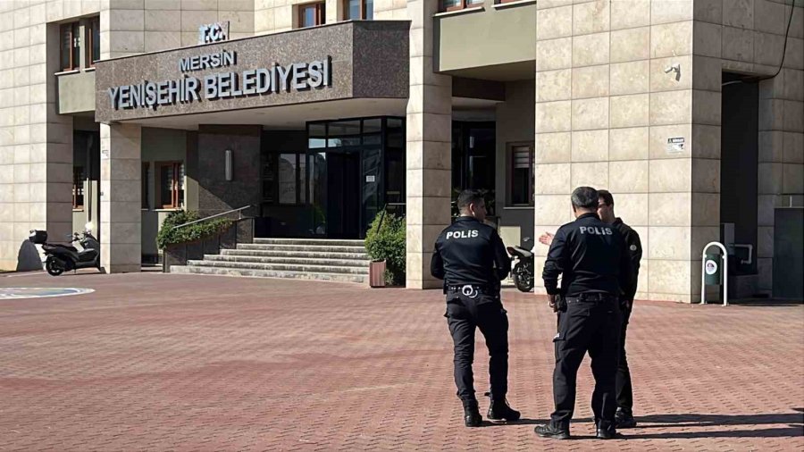 Mersin’in Yenişehir Belediyesi’ne Yolsuzluk Operasyonu: 30 Gözaltı Kararı