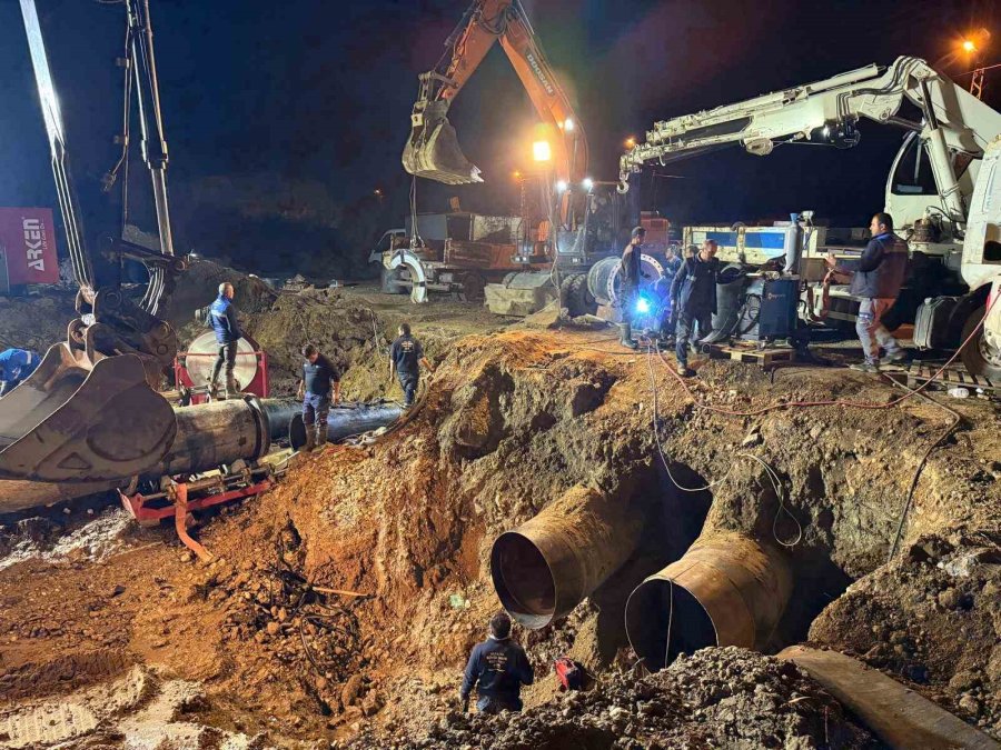 Asat’tan Turizm Bölgesinde Gece Mesaisi