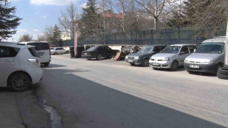 Drift Atan, Hızlı Gelen Kaza Yapıyor