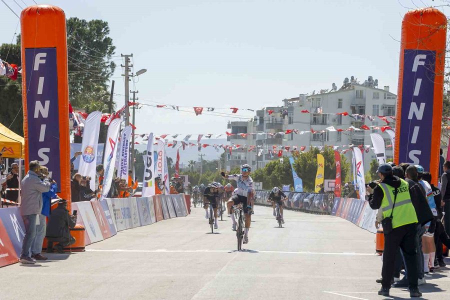 Mersin’de 120 Sporcu 126 Kilometrelik Etapta Yarıştı