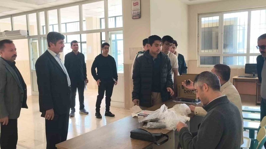 Mersin’de Gençler Umre Ödüllü Bilgi Yarışmasında Buluştu