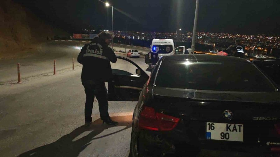 Kuru Sıkı Tabancayla Havaya Ateş Açtı, Yunus Timlerinden Kaçamadı