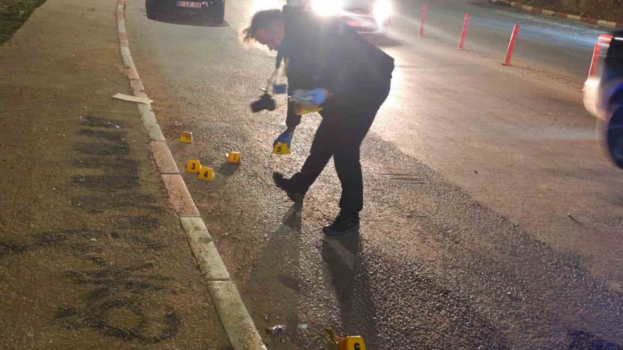 Kuru Sıkı Tabancayla Havaya Ateş Açtı, Yunus Timlerinden Kaçamadı