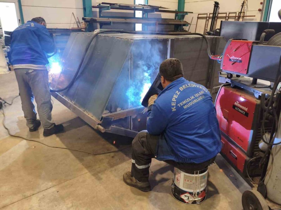 Kepez Belediyesi’nde Kurban Bayramı Öncesi Çöp Konteyneri Seferberliği