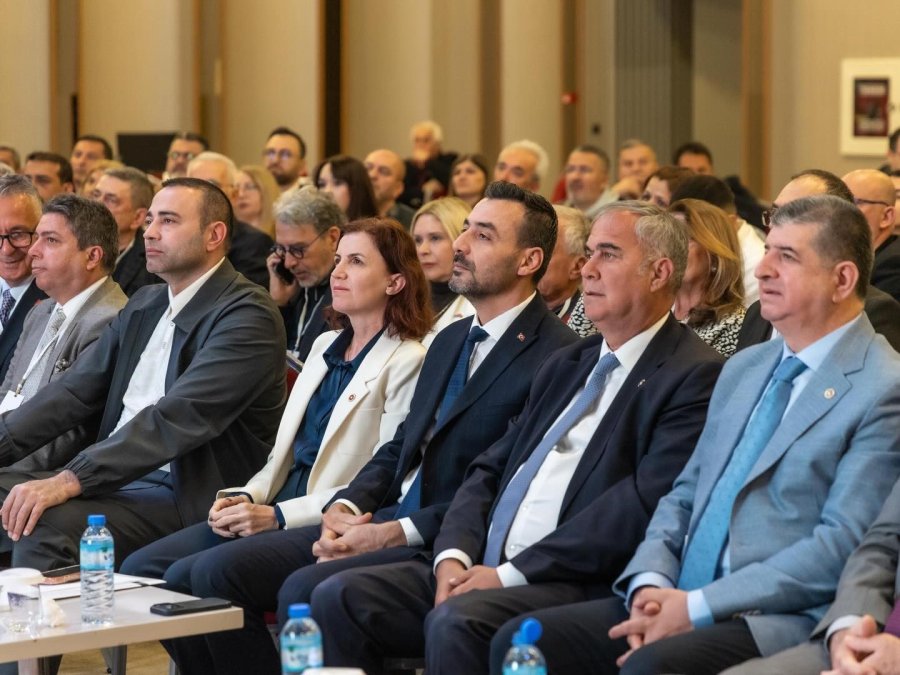 Manavgat 2050 Vizyonunu Masaya Yatırdı