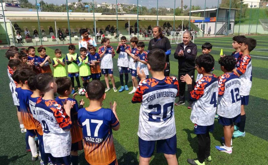 Mersin Üniversitesi’nde Yüzlerce Çocuk Ve Genç, Dijital Bağımlılıktan Uzak Sporla Yetişiyor