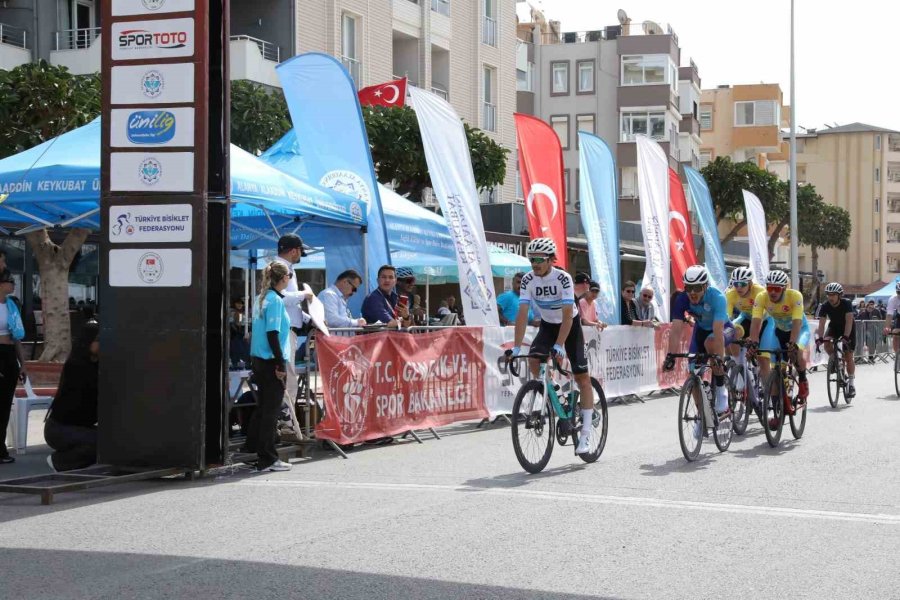 Alanya’da Ünilig Yol Ve Dağ Bisikleti Türkiye Şampiyonası Başladı