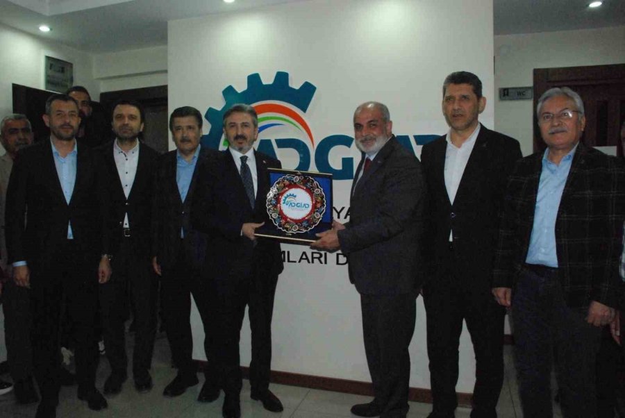 Bakan Yardımcısı Ahmet Aydın Doğu Ve Güneydoğu İş Adamları İle Bir Araya Geldi