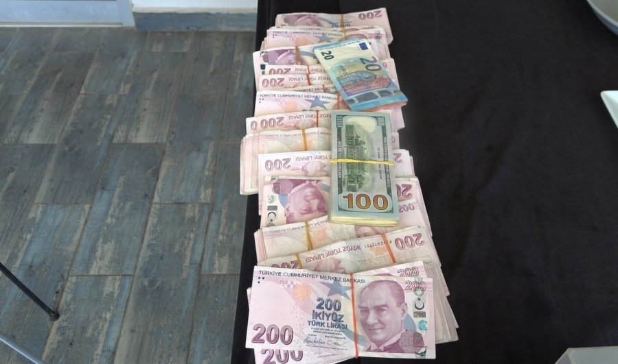 63 Kilogram Olarak Başladığı Ve 80 Dakika Süren Yarışma Sonunda 70 Kilograma Çıktı