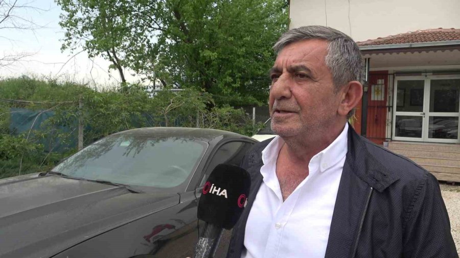 Yediemin Otoparkları Araç Mezarlığına Döndü, Milyonluk Araçlarla Hurdaya Dönenler Aynı Alanda Sahiplerini Bekliyor